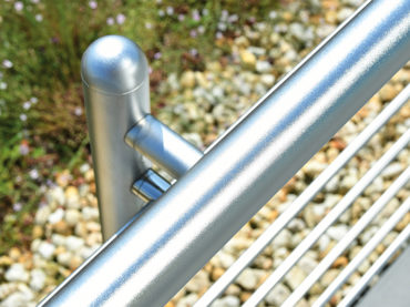 Modersohn® Stainless Steel<br/>Glänzender Auftritt für Edelstahl Oberflächen